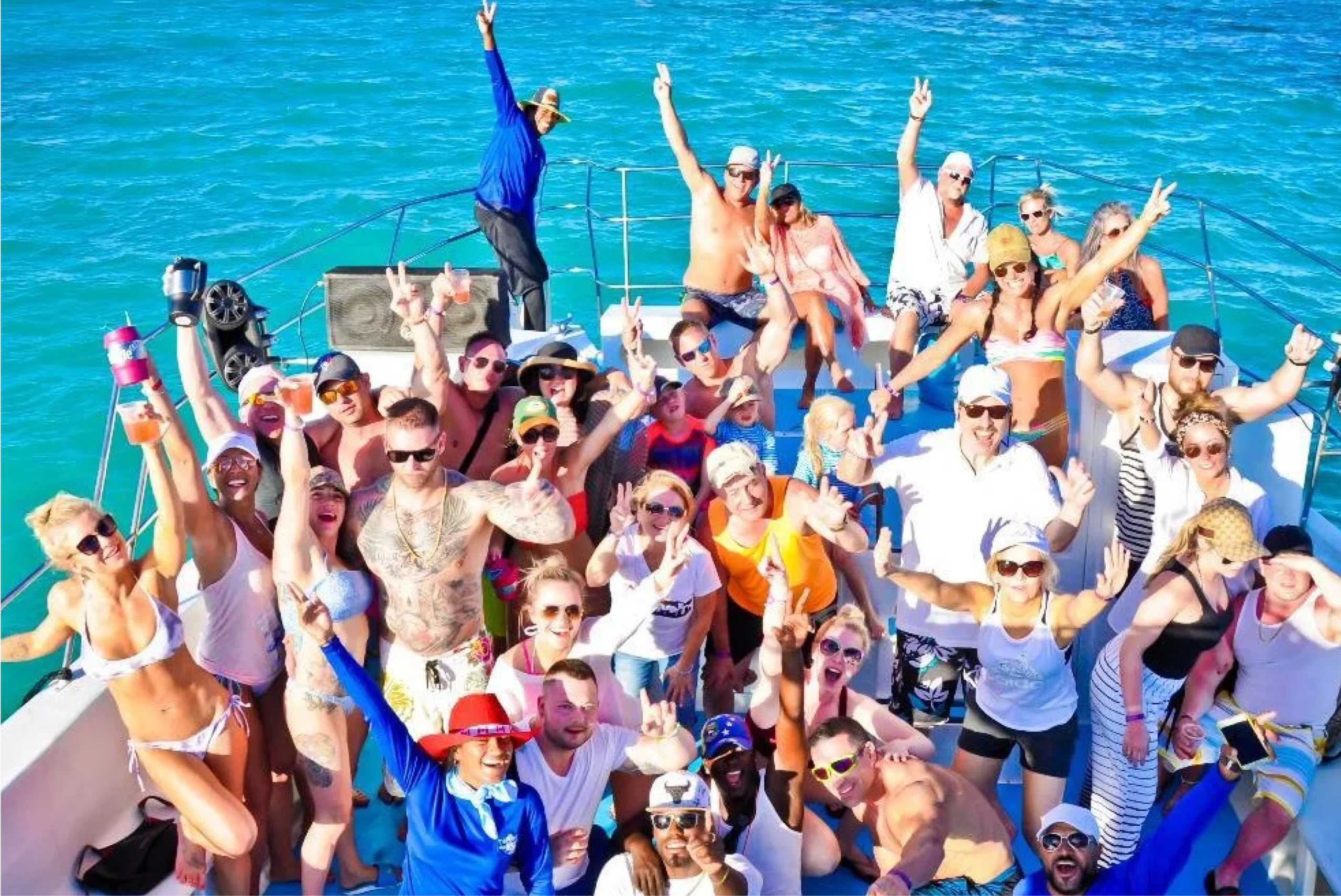 Party Boat at low price in Punta Cana, join the fun!